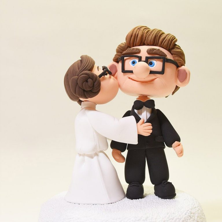 UP Star Wars theme wedding cake topper