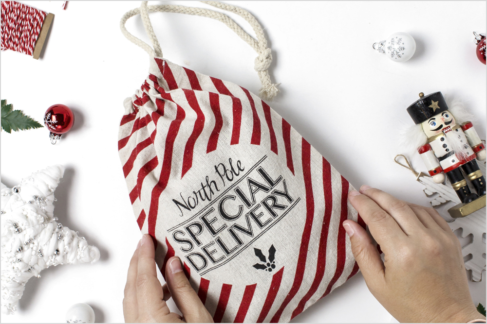 Wrap Christmas Gifts for money